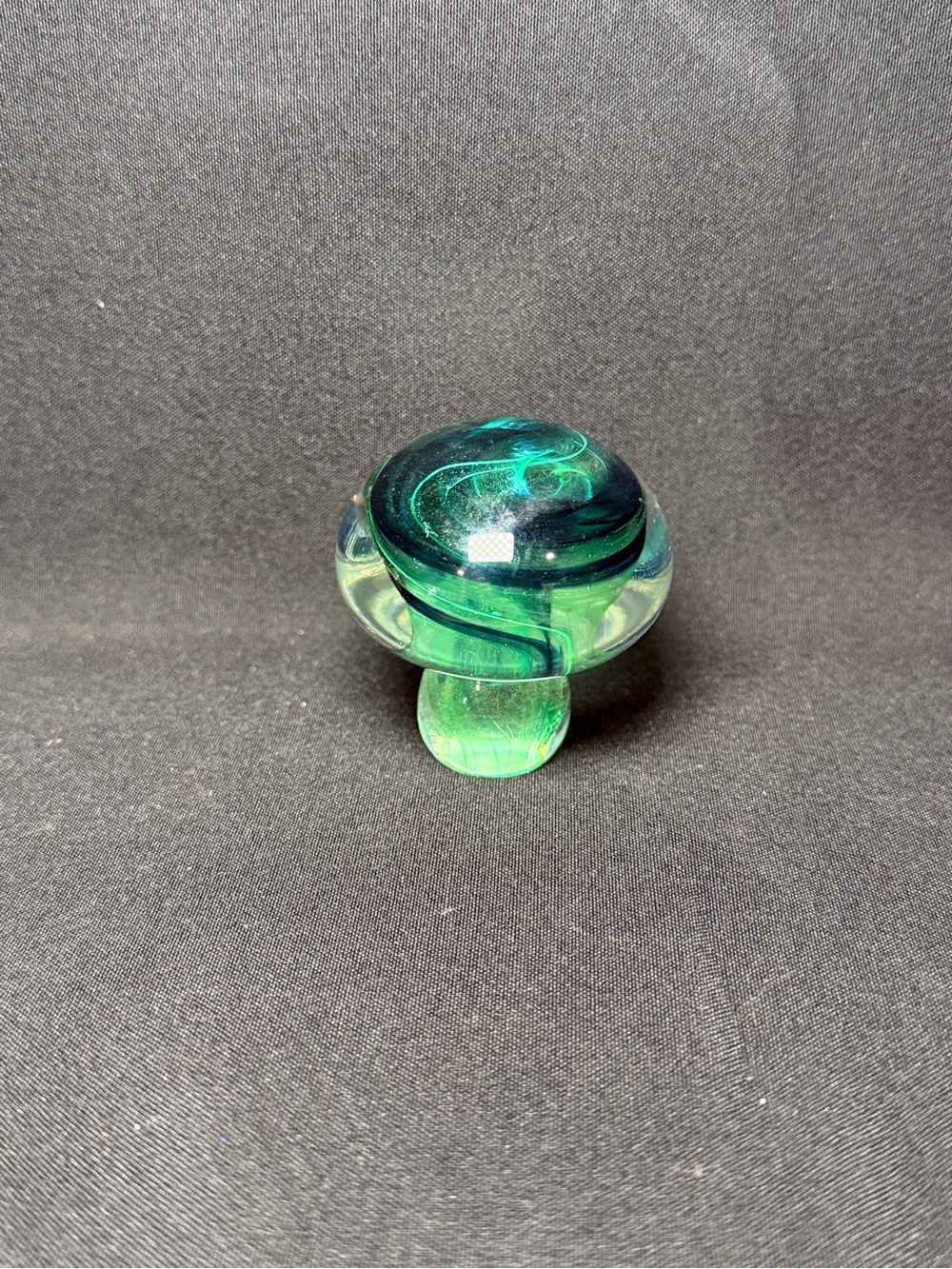 Vintage green swirled art glass mushroom paperweight 2”